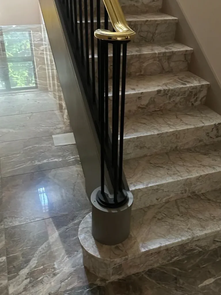 South Kensington: Fibonacci Marble Staircase