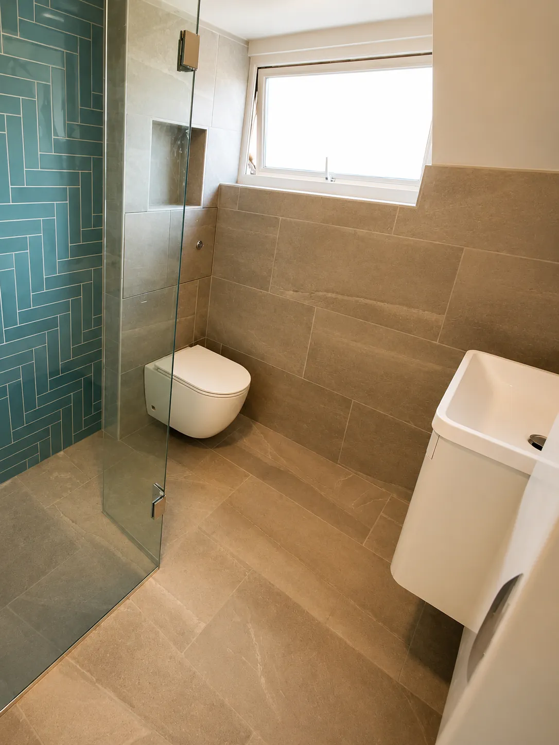 Twickenham: Full Bathroom Renovation - TW Bathroom 1 + Before:After